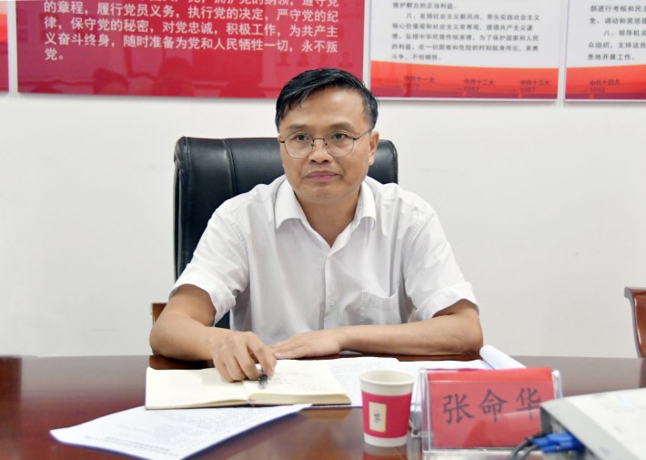 张2.jpg